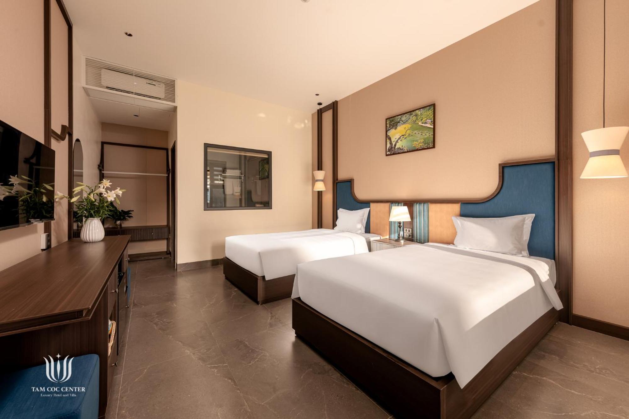Tam Coc Center Luxury Hotel & Villa Нин Бин Екстериор снимка
