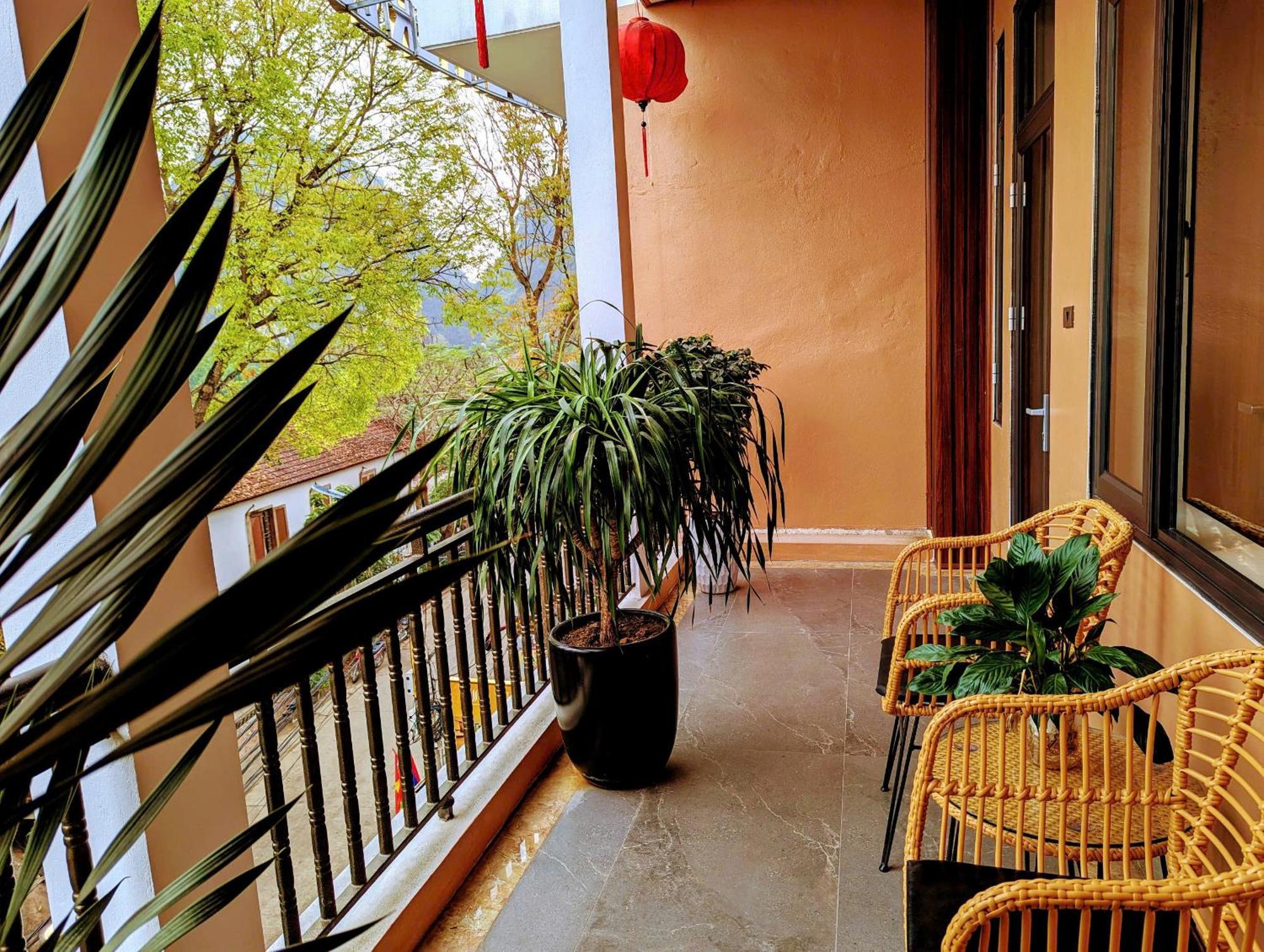Tam Coc Center Luxury Hotel & Villa Нин Бин Екстериор снимка
